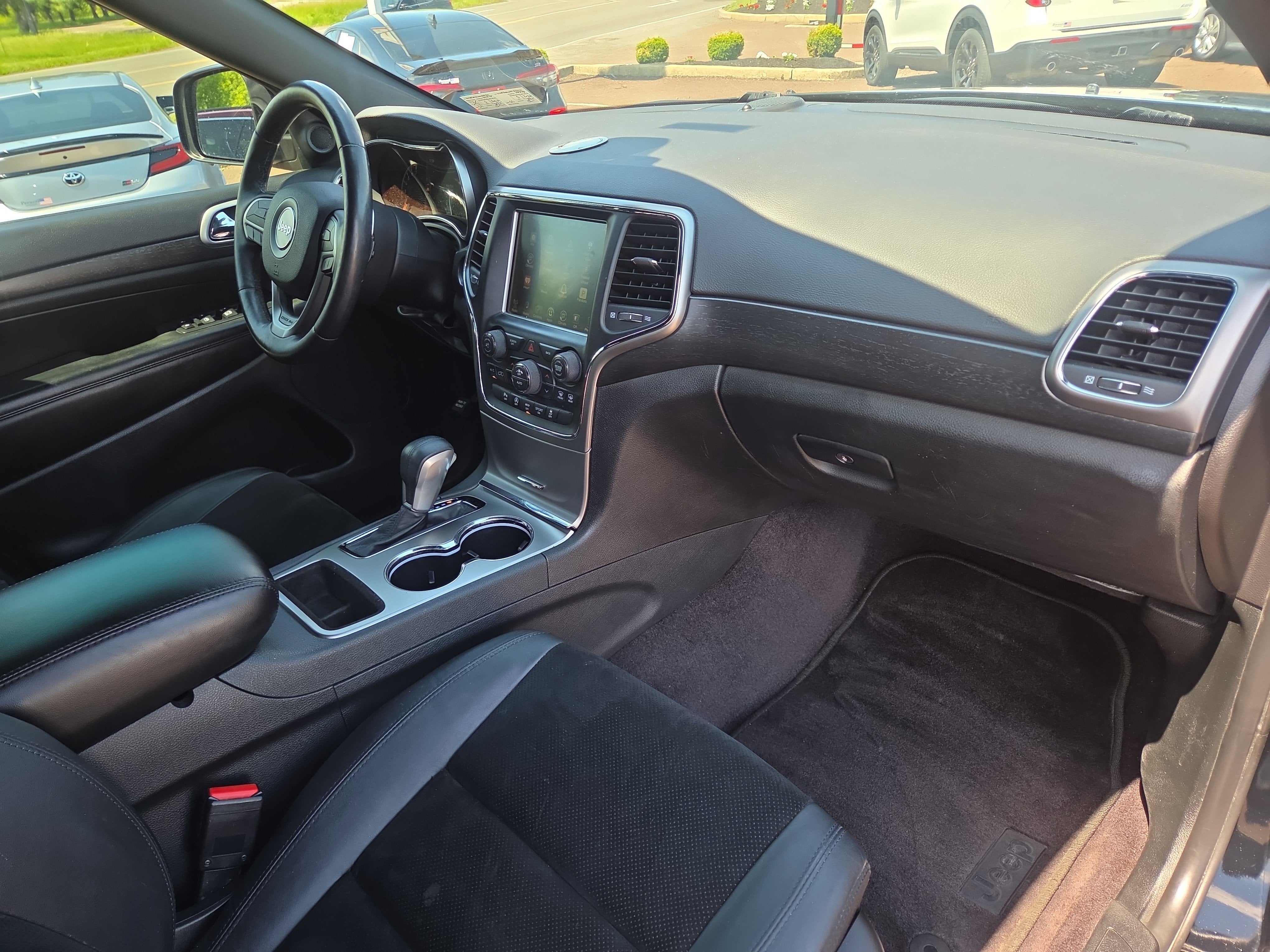 2017 Jeep Grand Cherokee Altitude