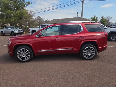 2023 GMC Acadia Denali