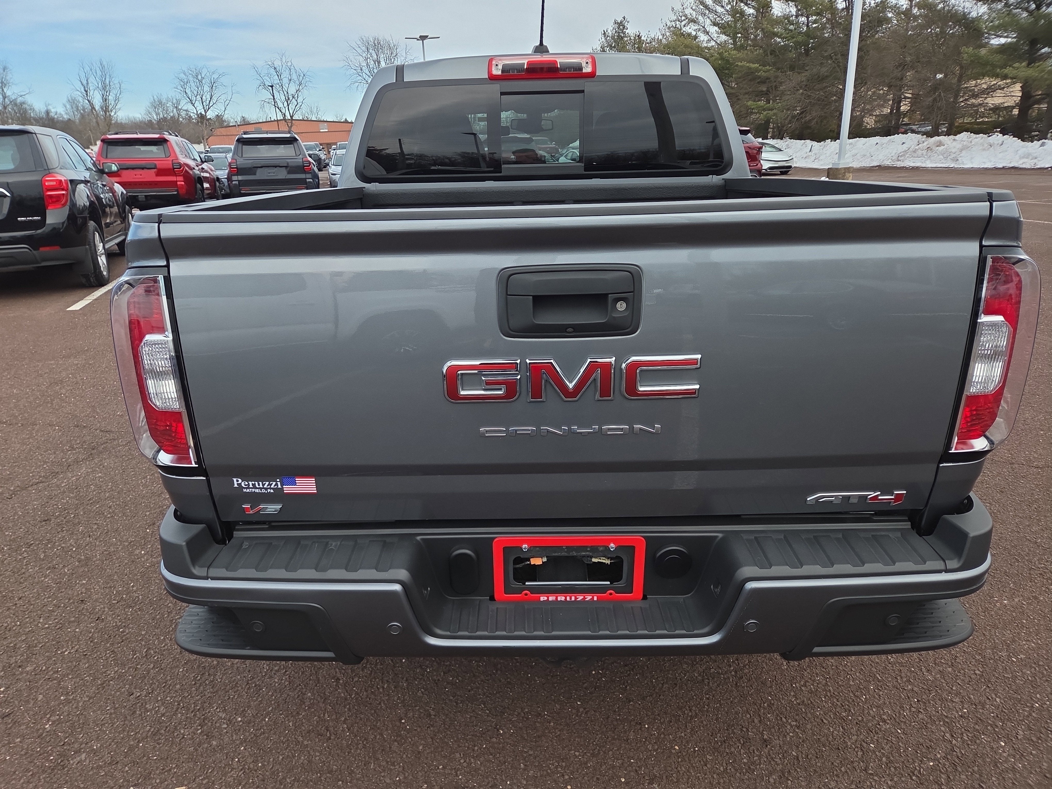 2022 GMC Canyon 4WD AT4 w/Leather