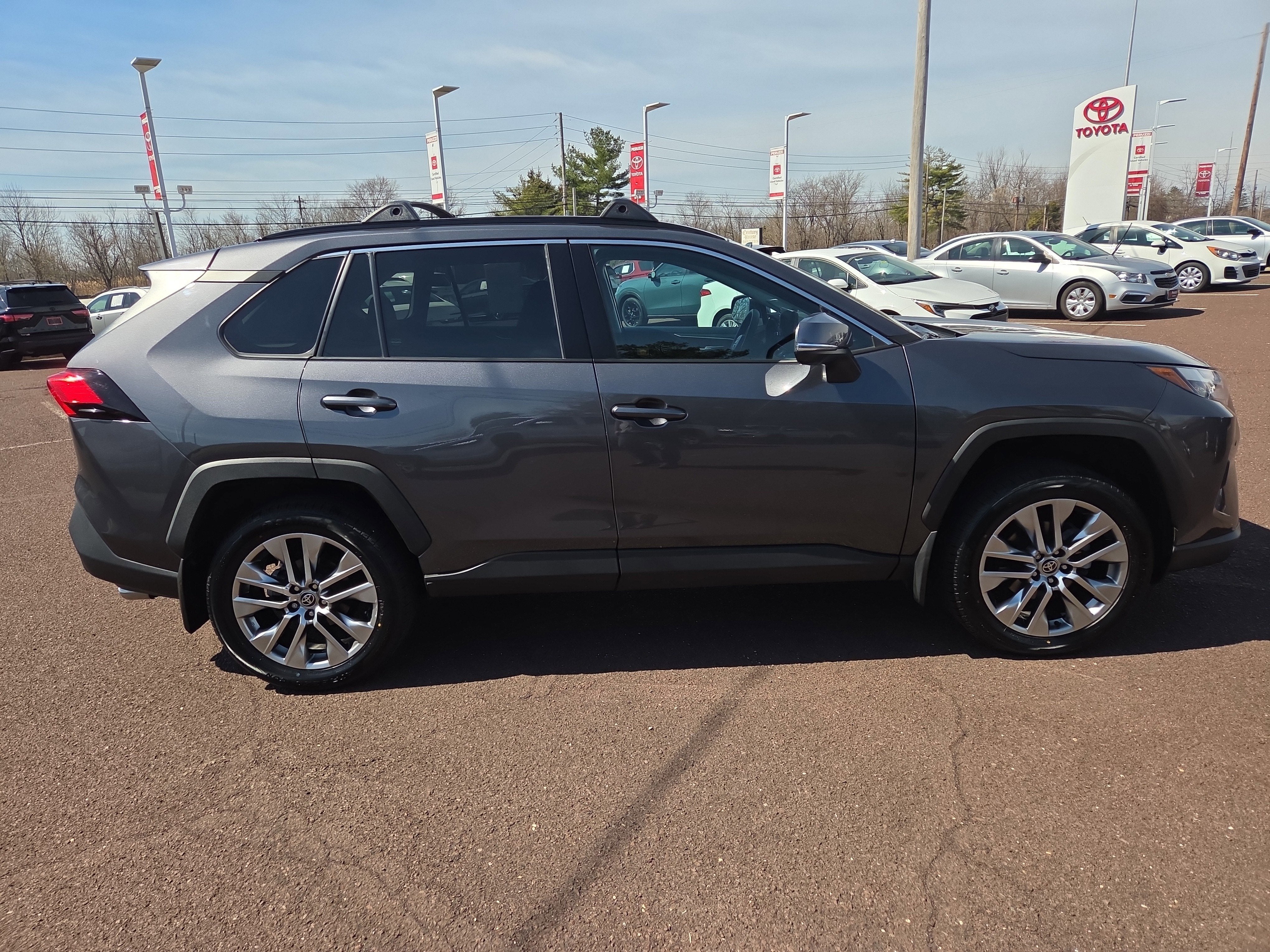 2023 Toyota RAV4 XLE Premium