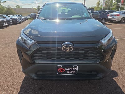 2023 Toyota RAV4 LE
