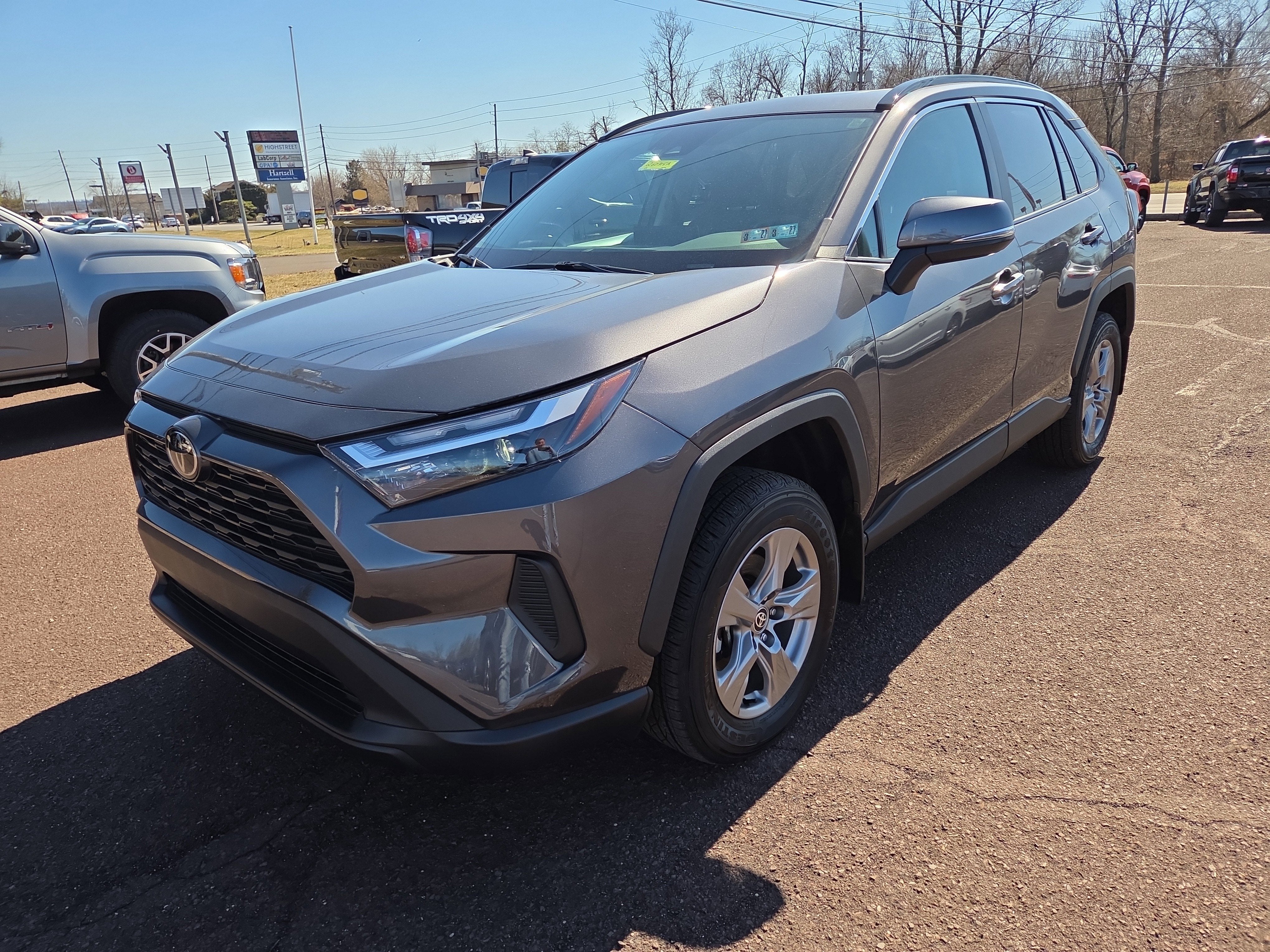 2023 Toyota RAV4 XLE