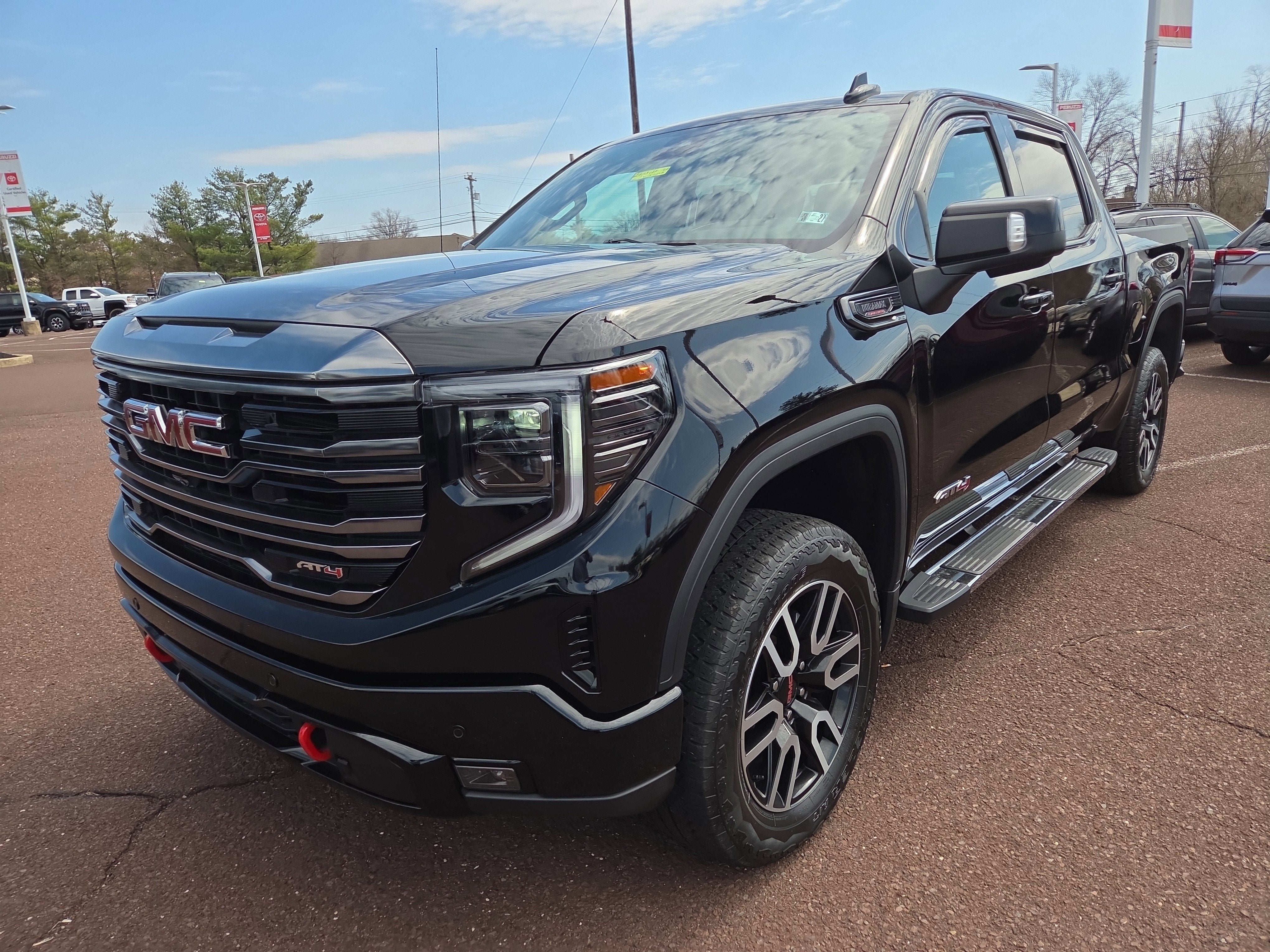 2024 GMC Sierra 1500 AT4