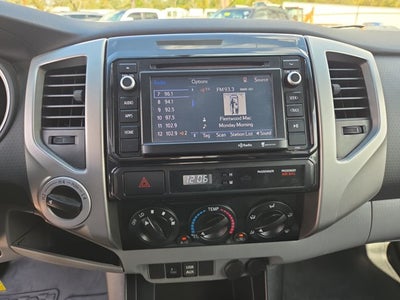2014 Toyota Tacoma 4WD Double Cab V6 AT (Natl)