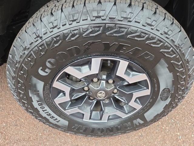 2022 Toyota Tacoma TRD Off Road