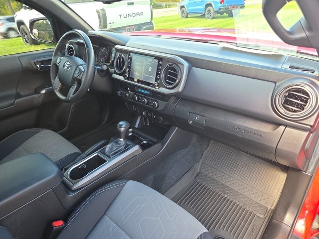2022 Toyota Tacoma SR