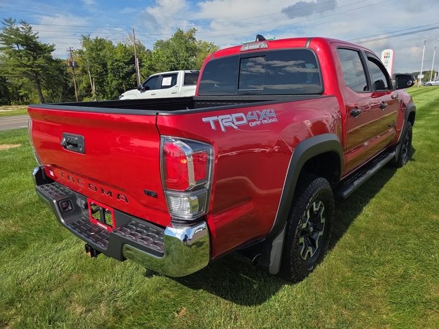 2022 Toyota Tacoma SR