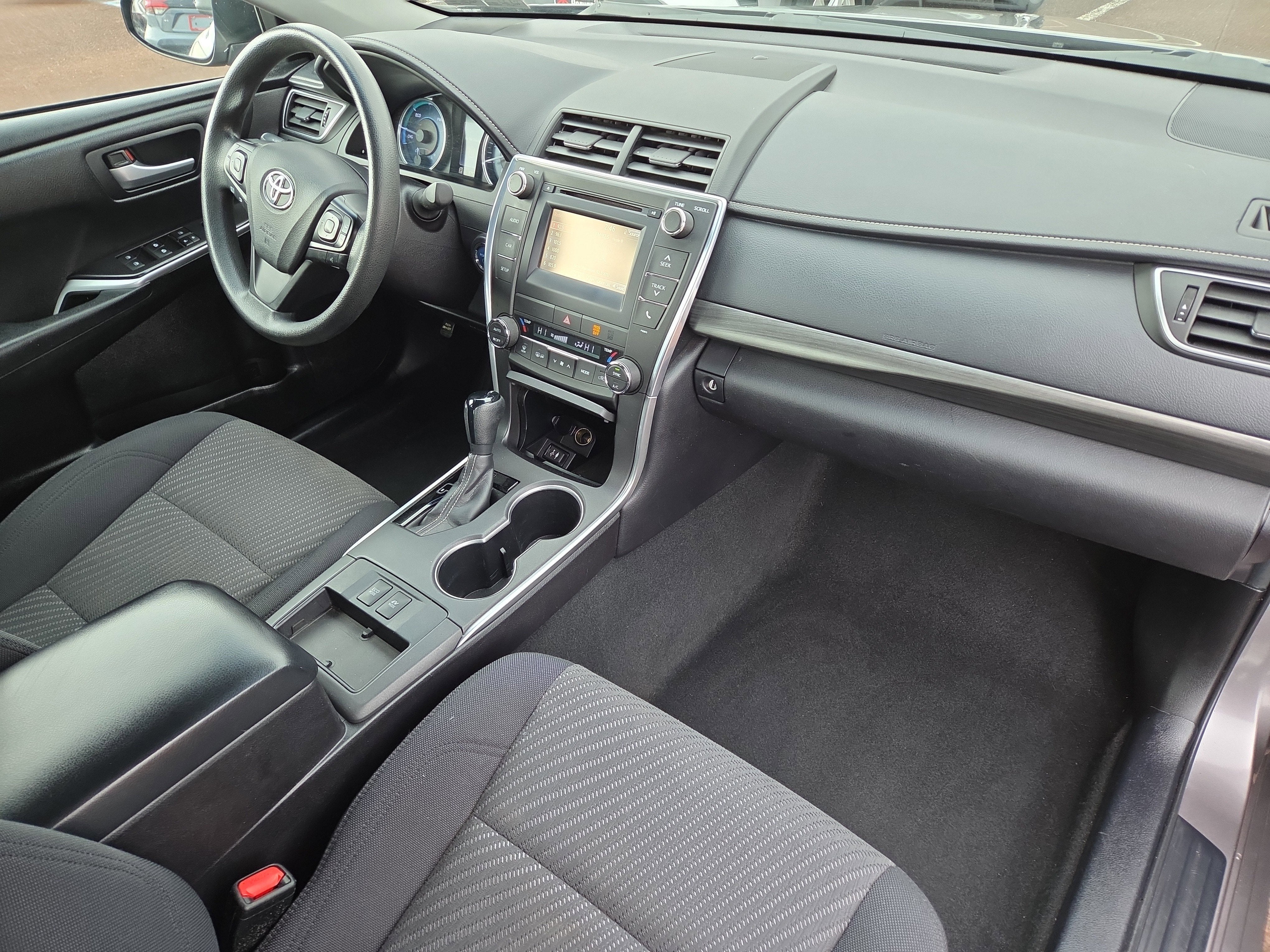 2015 Toyota Camry Hybrid LE