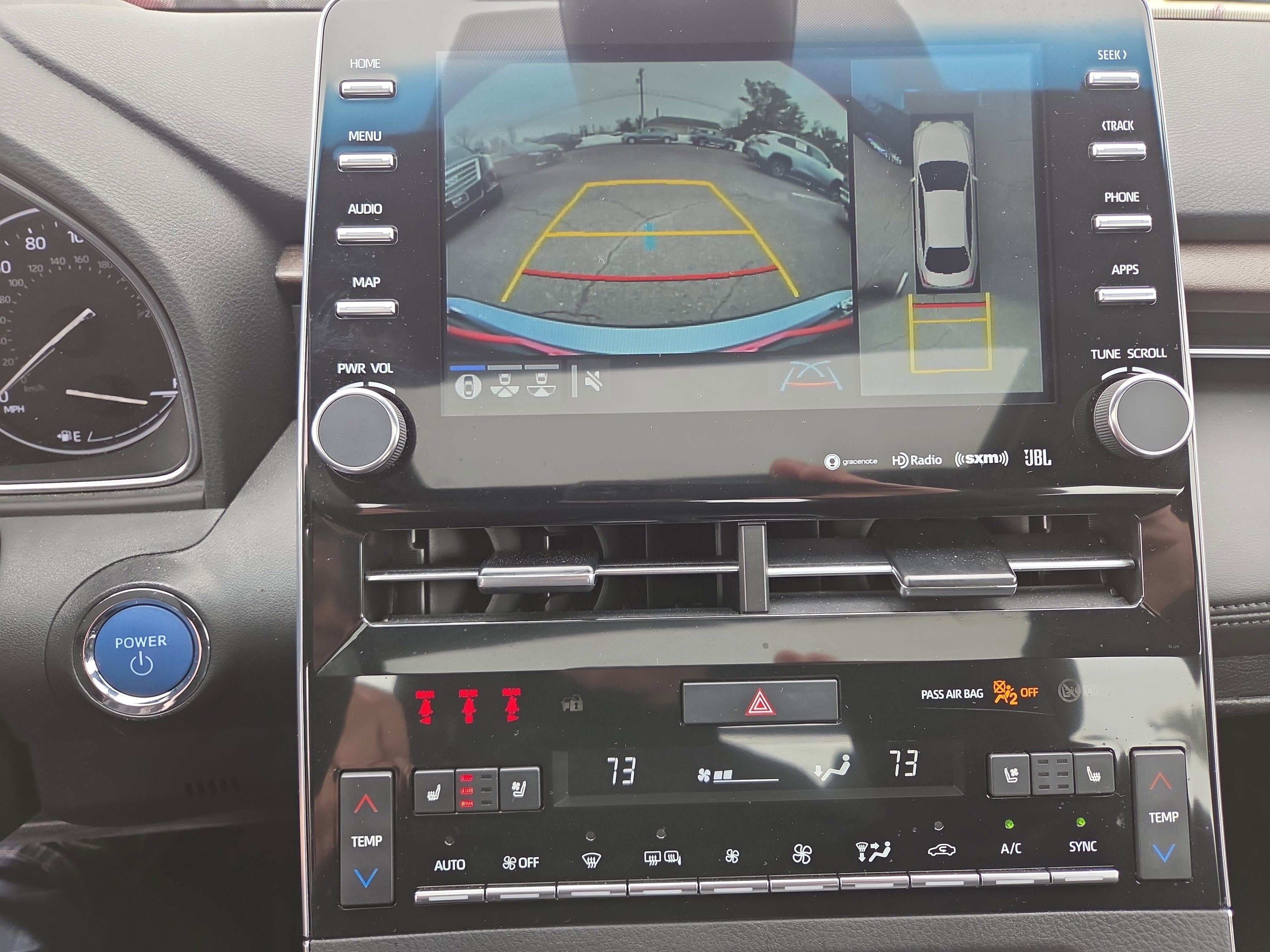 2022 Toyota Avalon Hybrid Limited