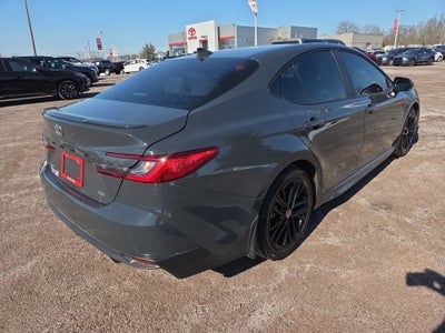 2025 Toyota Camry SE