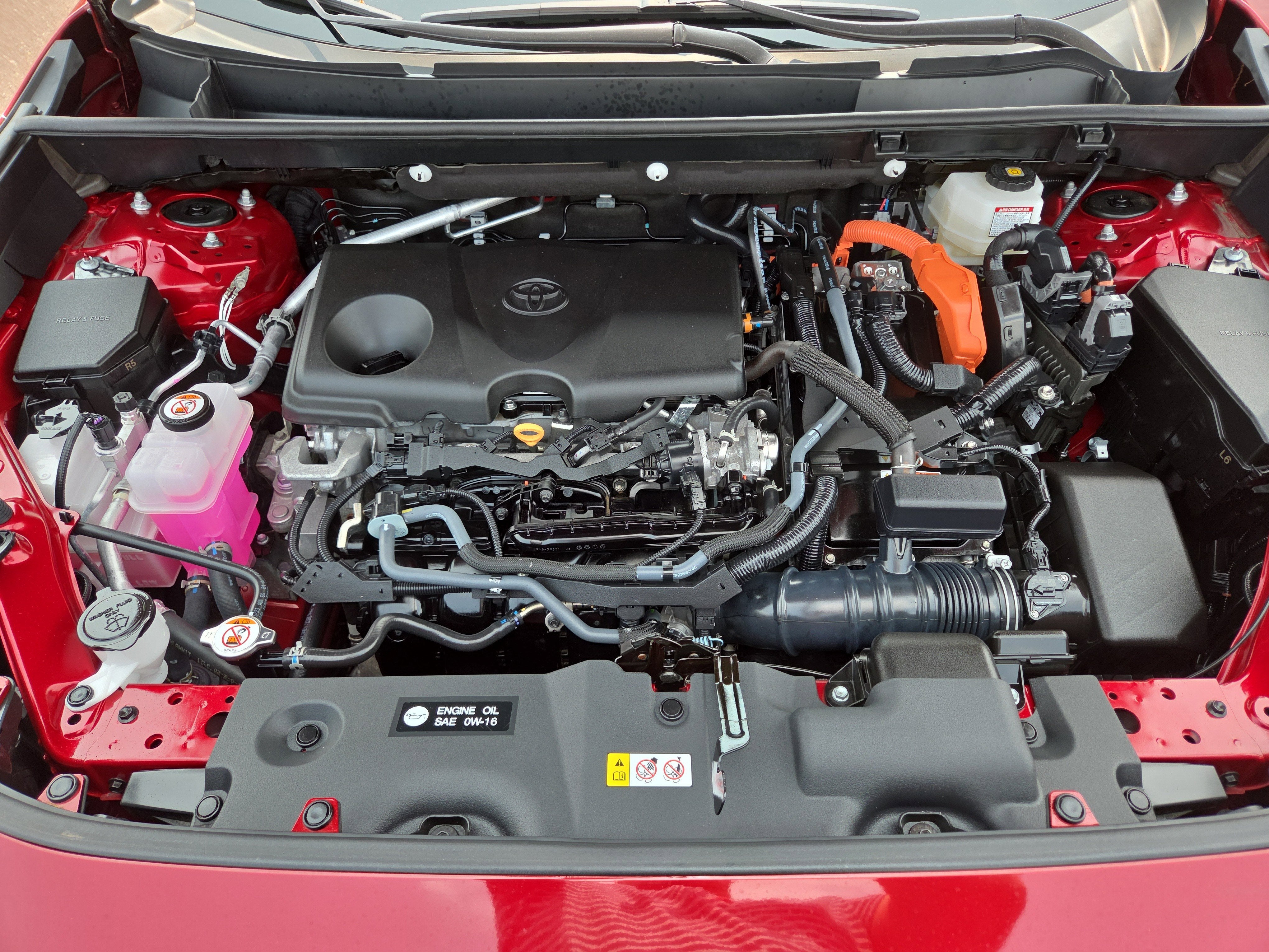 2023 Toyota RAV4 Hybrid LE