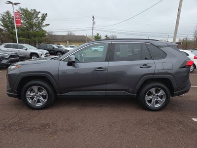 2022 Toyota RAV4 Hybrid XLE