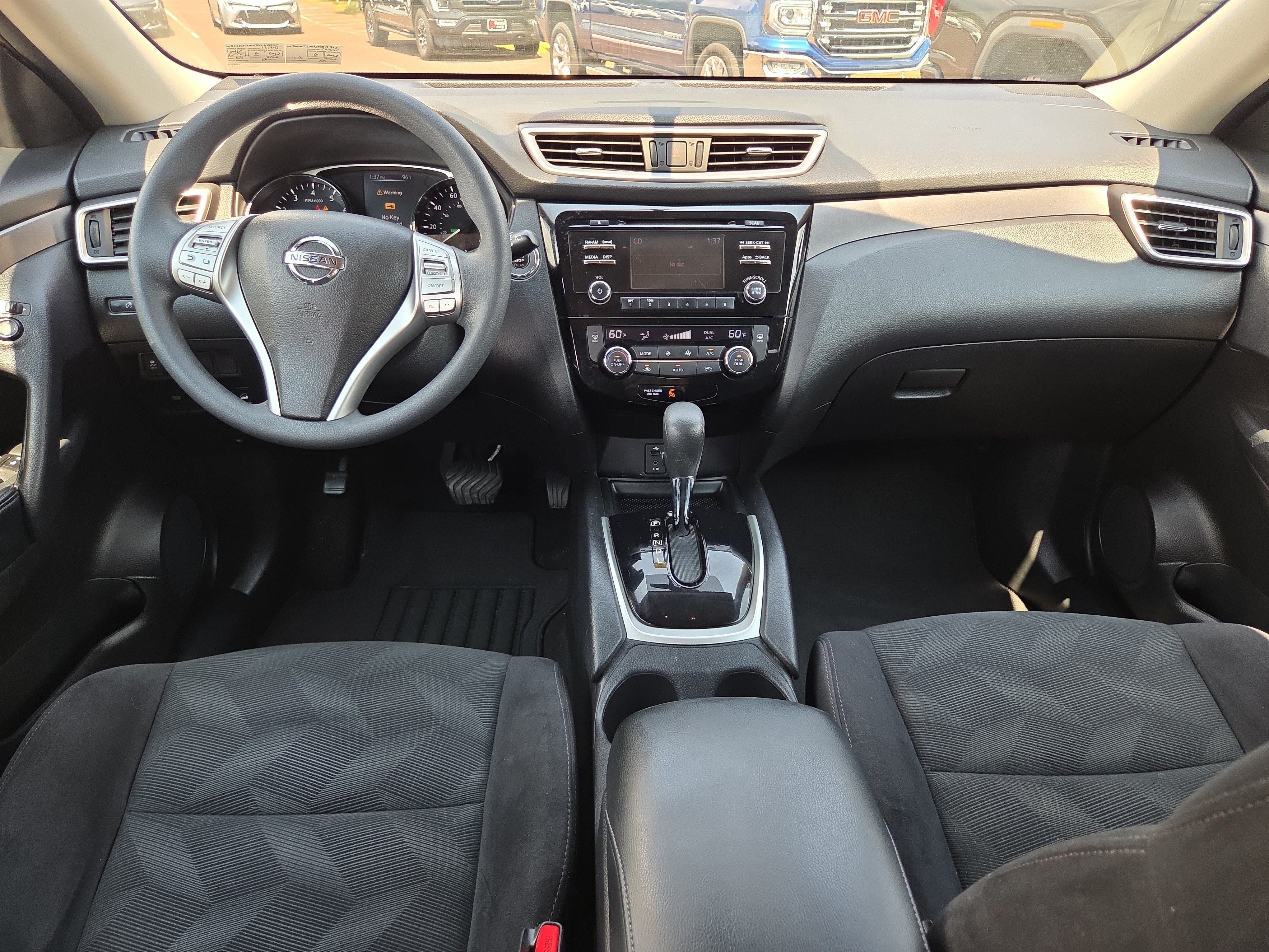 2015 Nissan Rogue SV