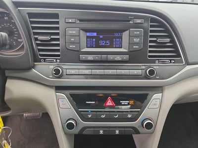 2017 Hyundai Elantra SE
