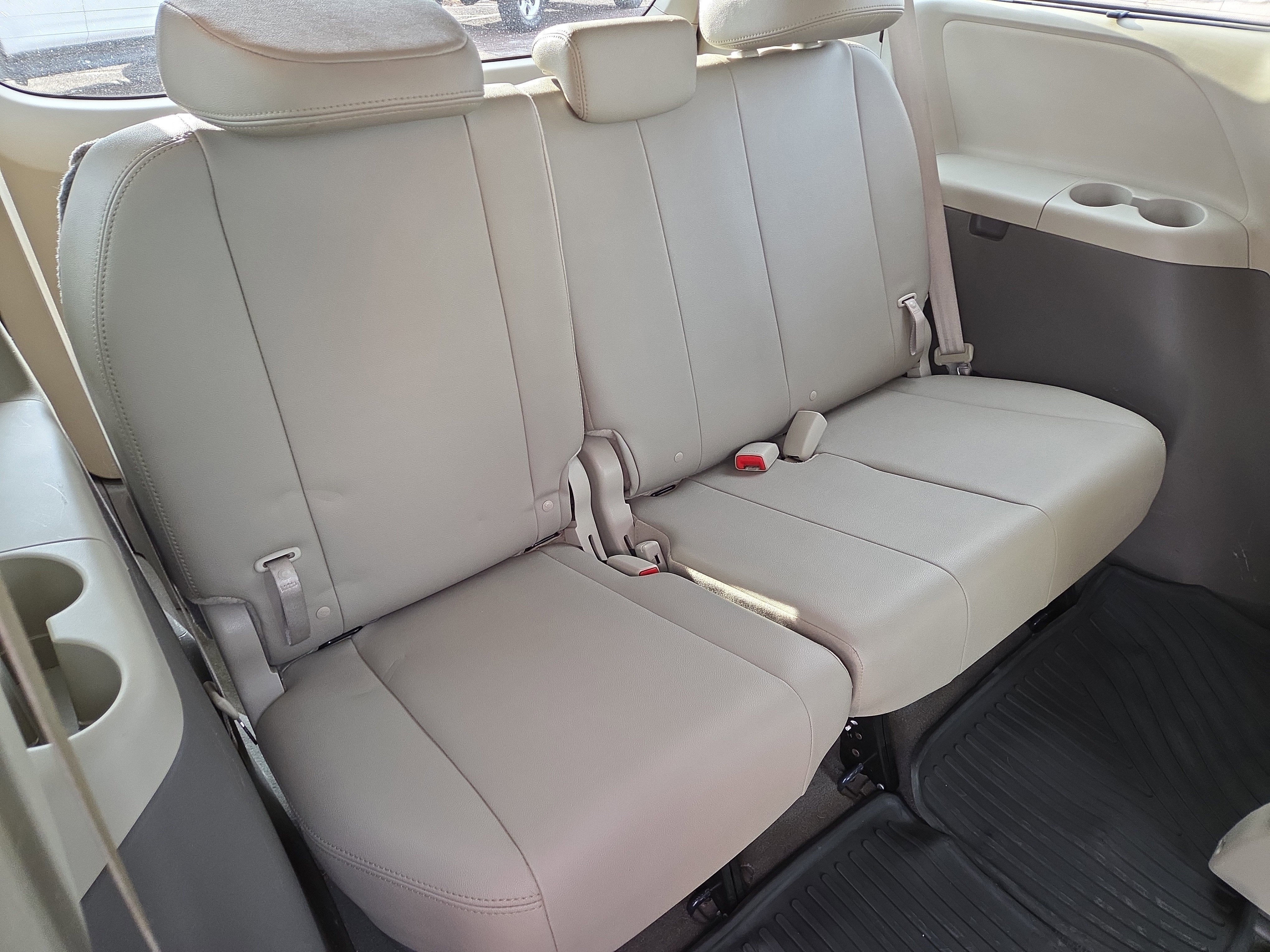 2019 Toyota Sienna XLE