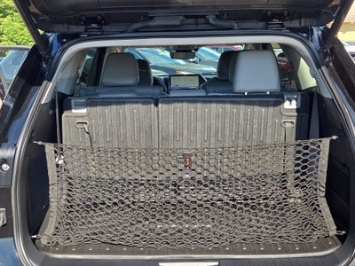 2023 Toyota Highlander Hybrid Platinum