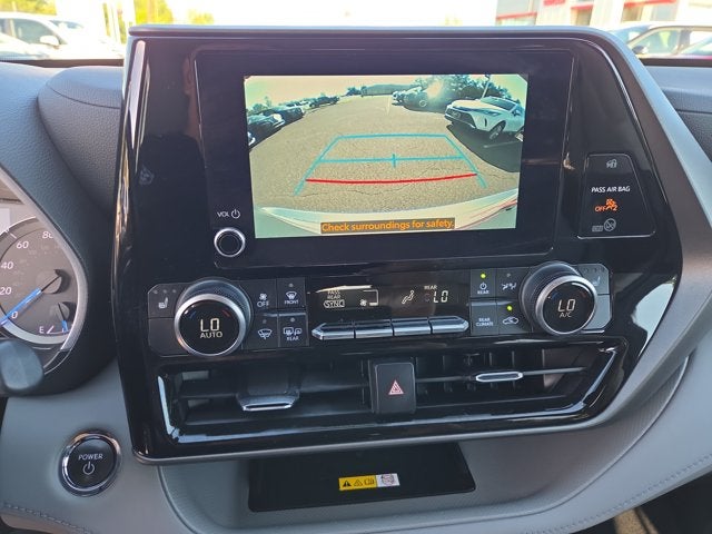 2023 Toyota Highlander Hybrid XLE