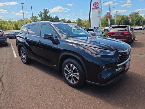 2024 Toyota Highlander Hybrid XLE