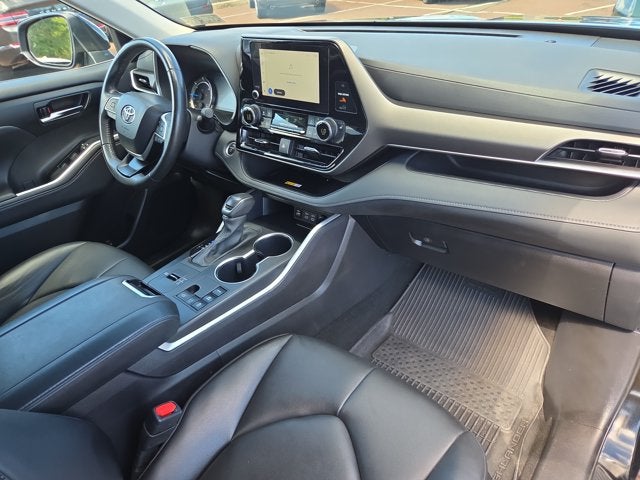 2024 Toyota Highlander Hybrid XLE