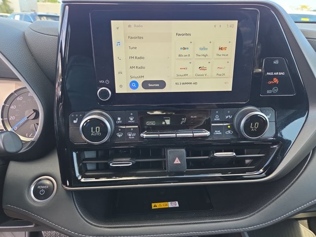 2024 Toyota Highlander Hybrid XLE