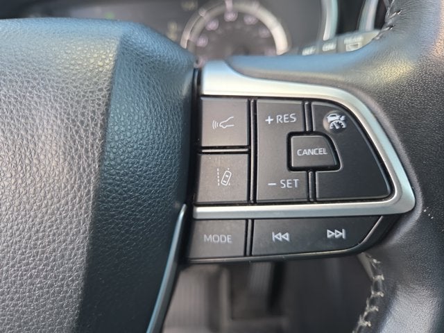2024 Toyota Highlander Hybrid XLE