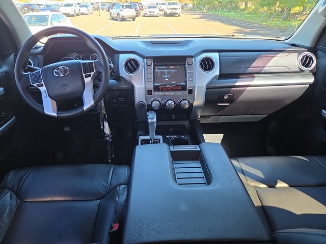 2016 Toyota Tundra SR5