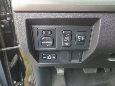 2014 Toyota Tundra SR5