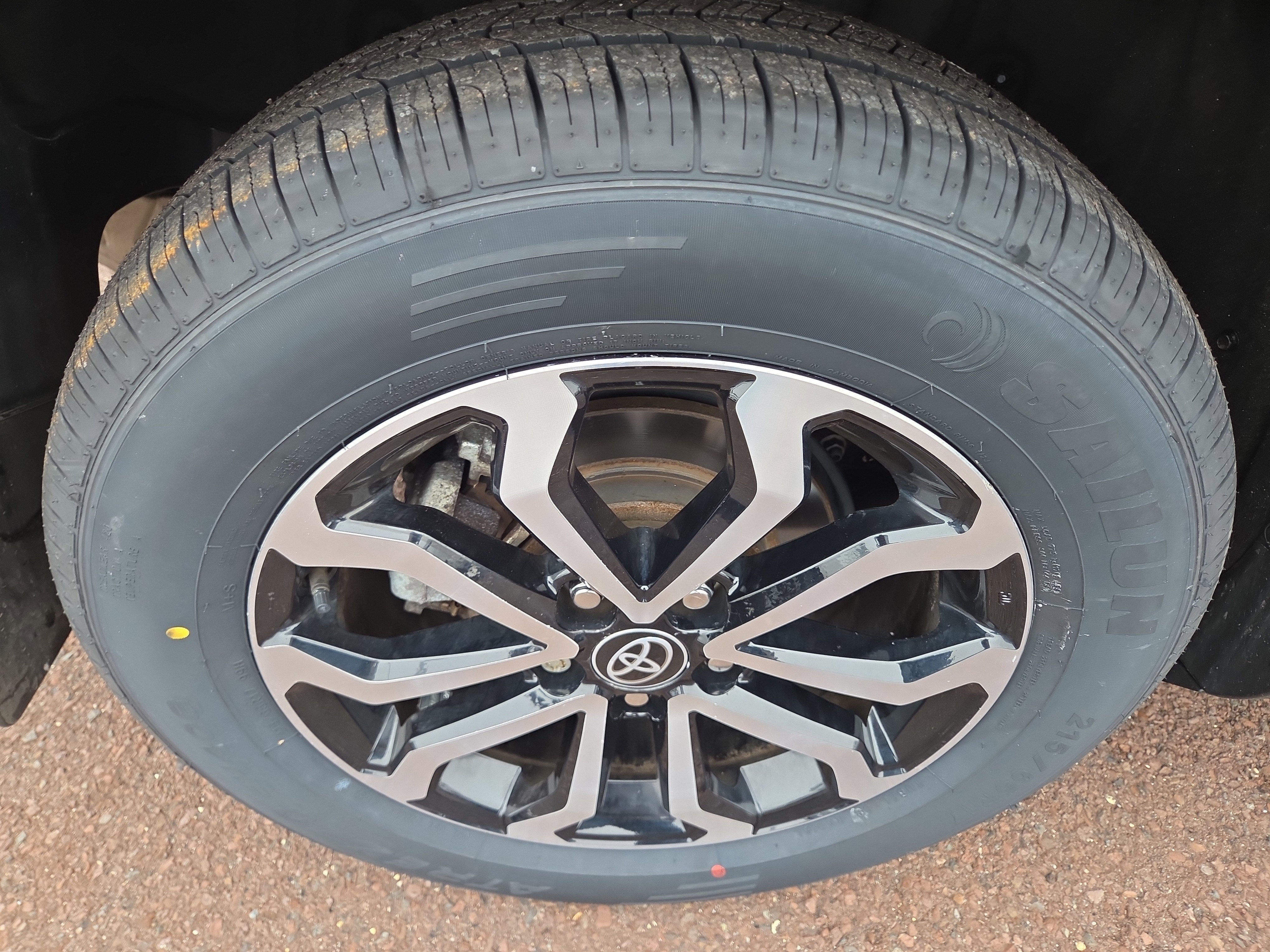 2023 Toyota Corolla Cross Hybrid SE