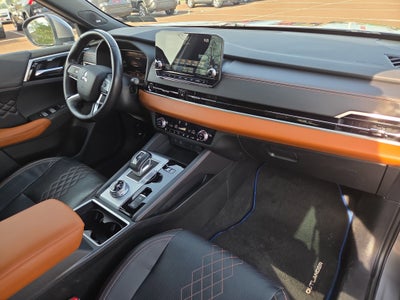 2023 Mitsubishi Outlander PHEV SEL