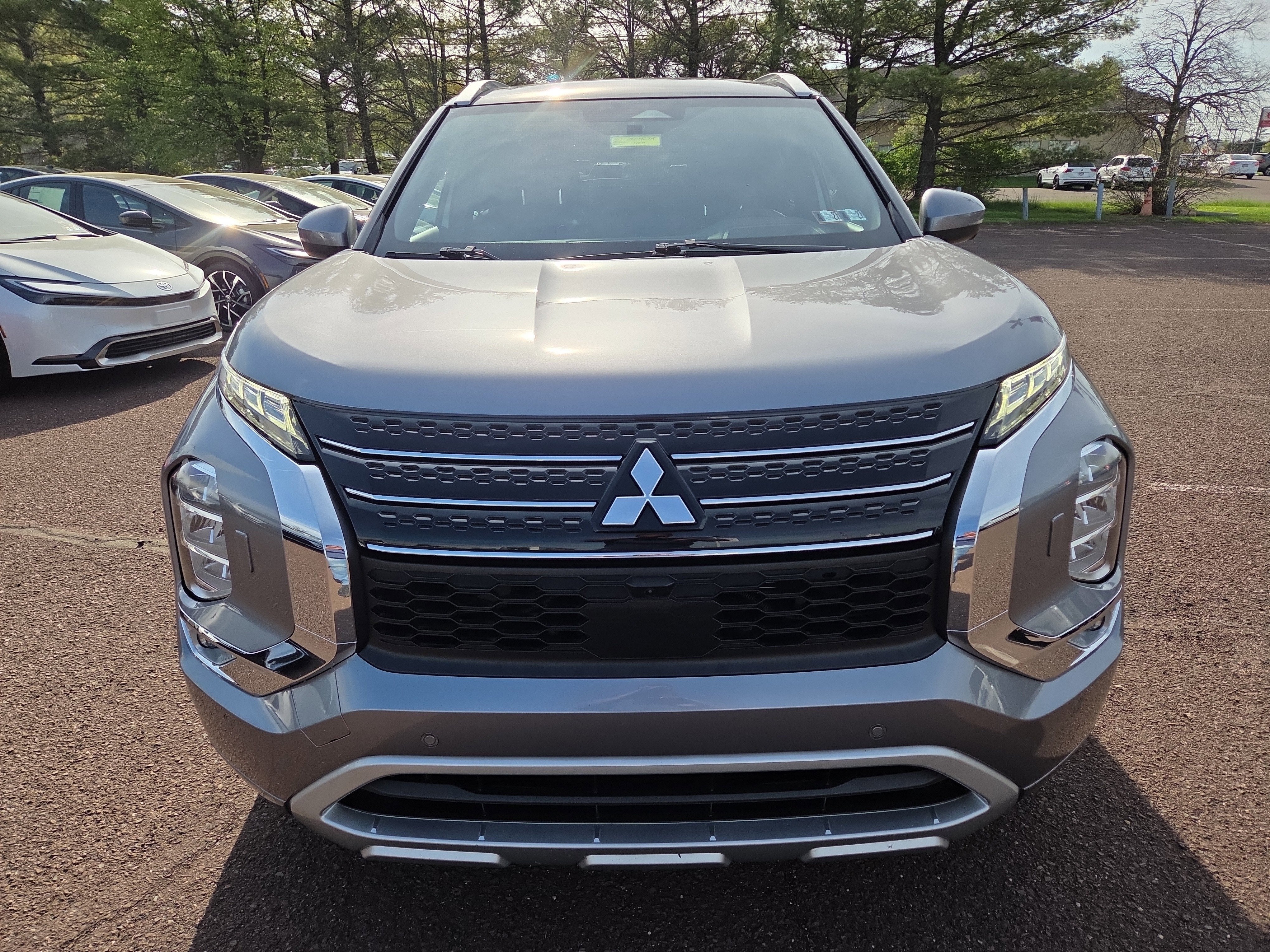 2023 Mitsubishi Outlander PHEV SEL