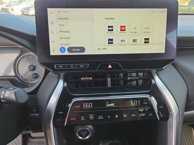 2023 Toyota Venza XLE