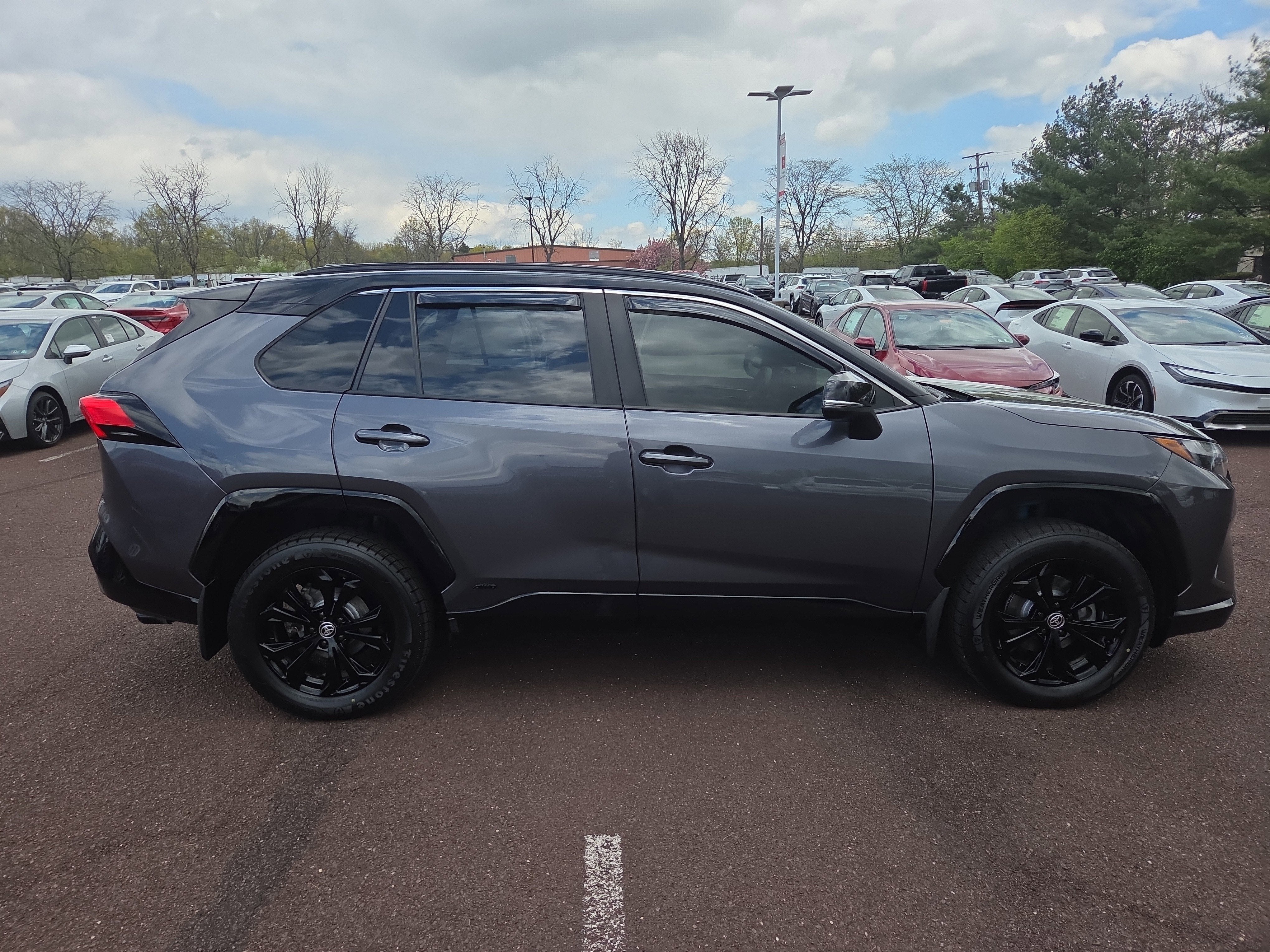 2024 Toyota RAV4 Hybrid XSE