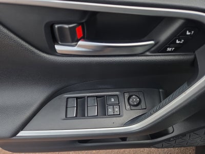 2024 Toyota RAV4 Hybrid XSE