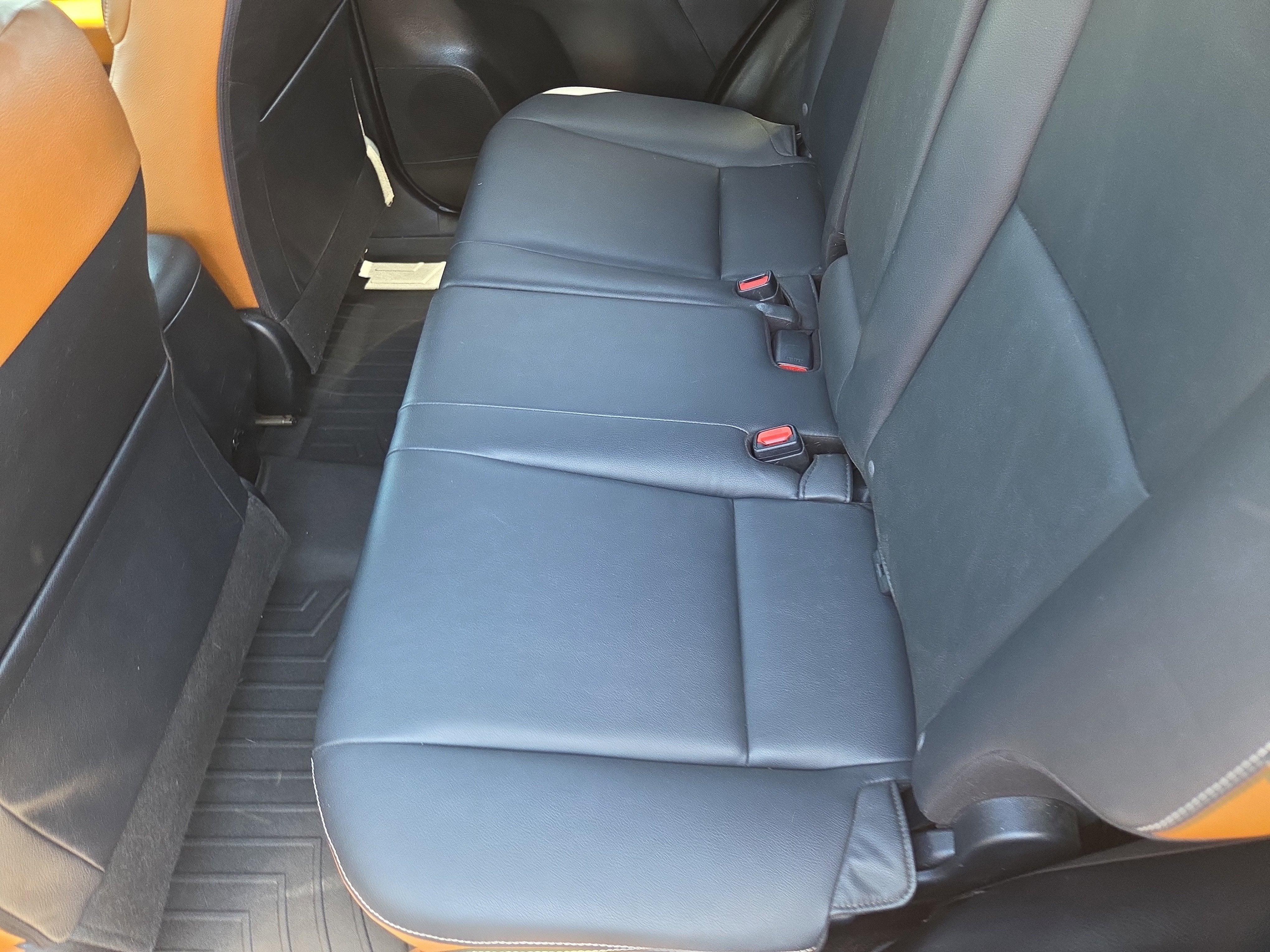 2016 Toyota RAV4 SE
