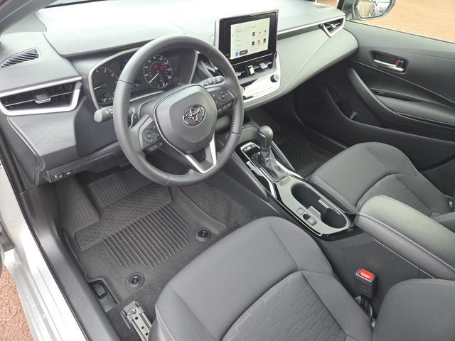 2025 Toyota Corolla Hatchback SE