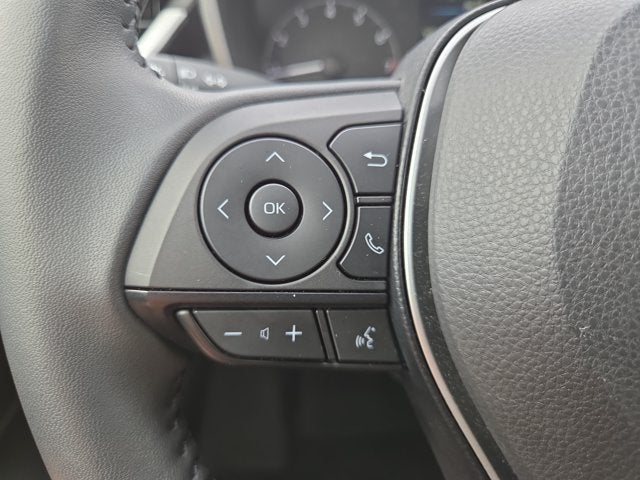 2025 Toyota Corolla Hatchback SE