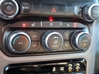 2022 RAM 1500 Big Horn Quad Cab 4x4 6'4" Box