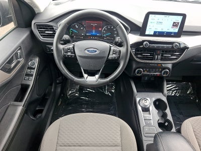 2022 Ford Escape Hybrid SE