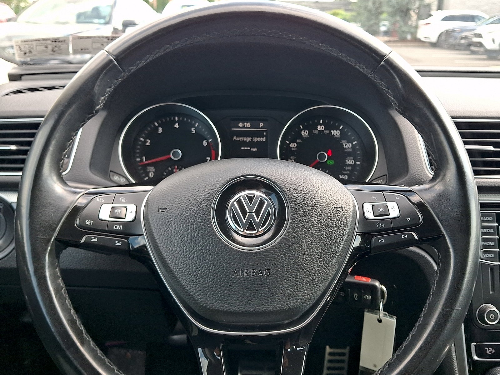 2018 Volkswagen Passat 2.0T R-Line