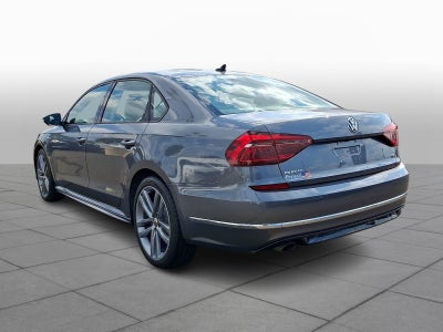 2018 Volkswagen Passat 2.0T R-Line