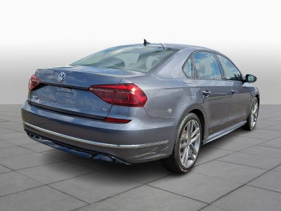 2018 Volkswagen Passat 2.0T R-Line