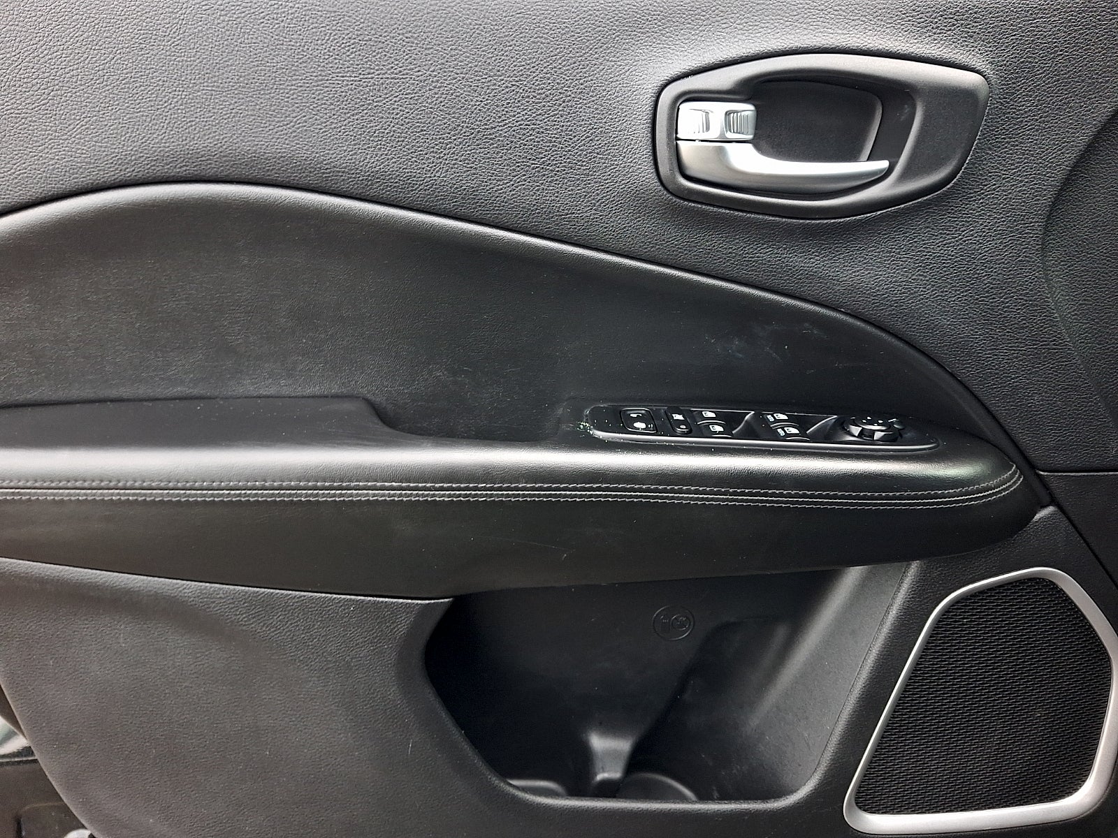 2019 Jeep Compass Altitude FWD