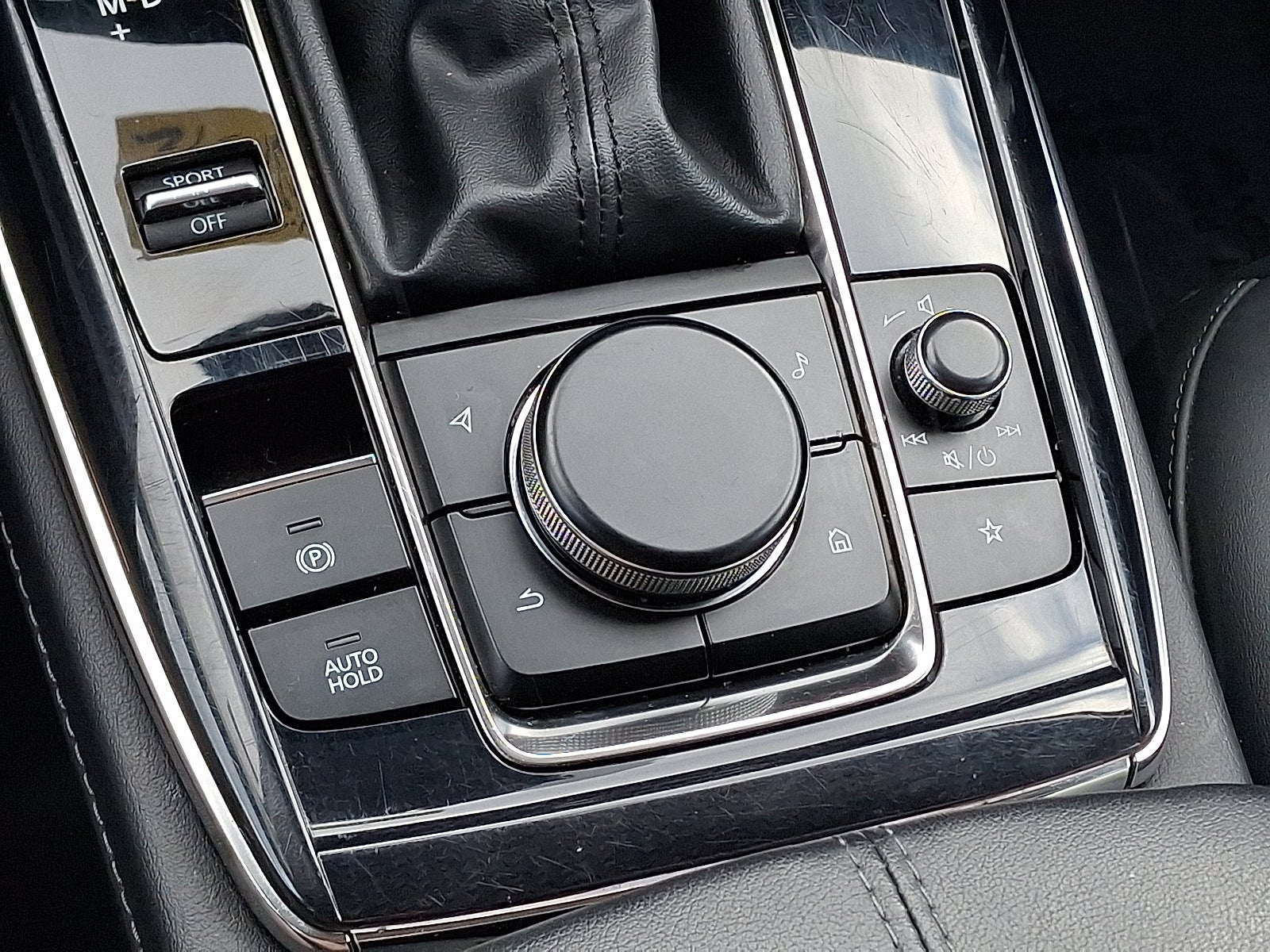 2024 Mazda Mazda CX-30 2.5 S Preferred Package