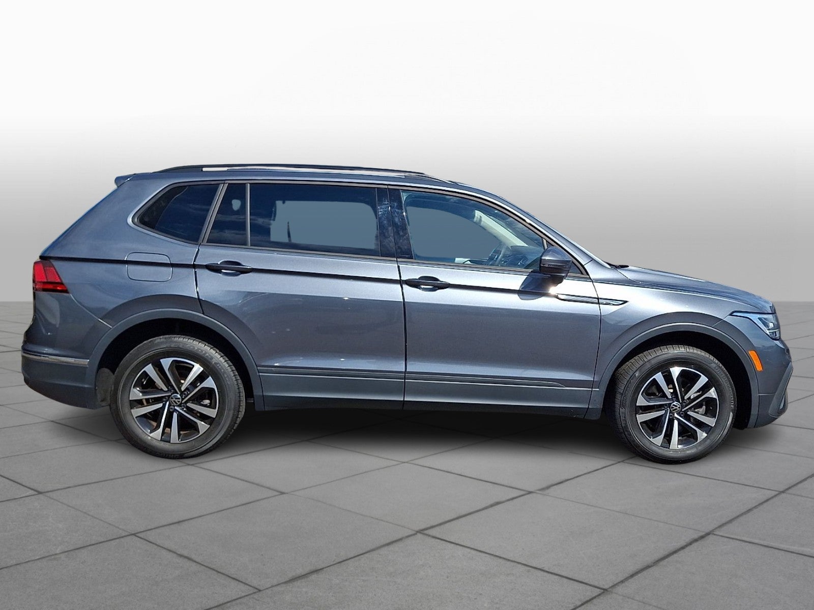 2023 Volkswagen Tiguan 2.0T S
