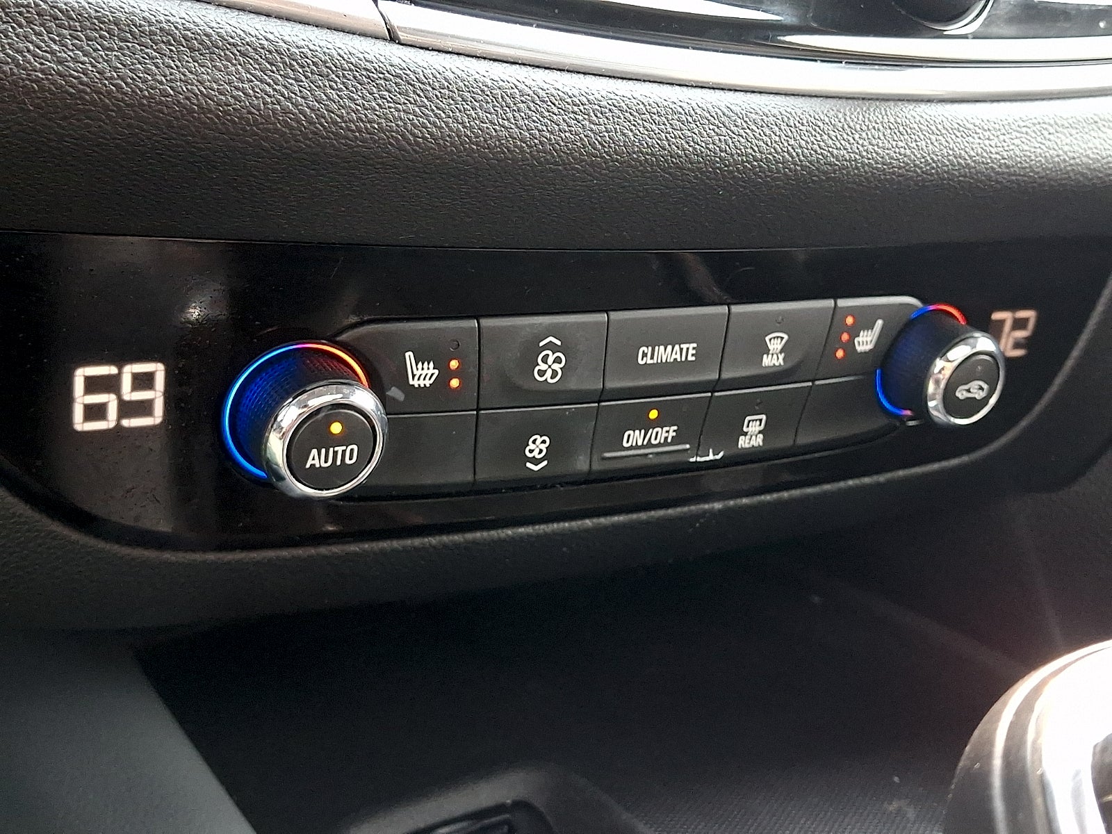 2020 Buick Enclave FWD Essence