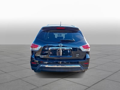 2016 Nissan Pathfinder SL