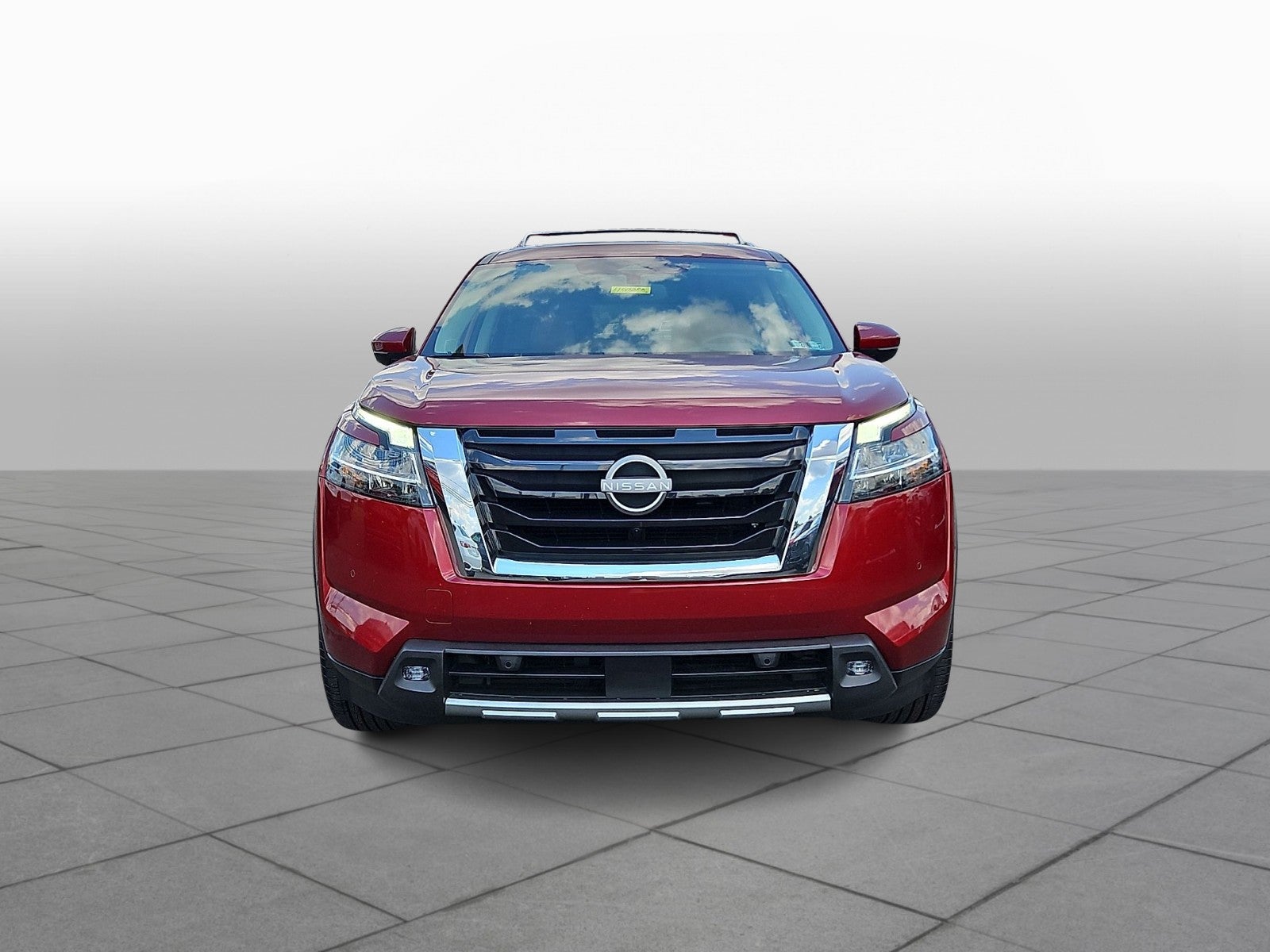 2022 Nissan Pathfinder Platinum 4WD