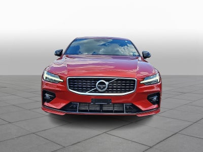 2019 Volvo S60 T6 R-Design