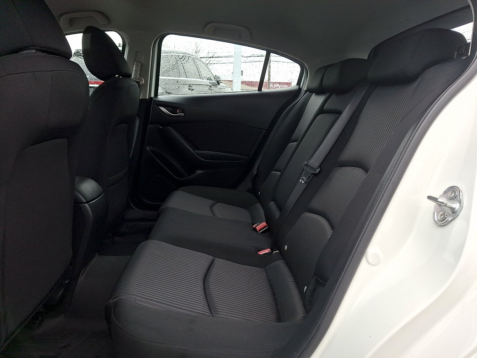 2015 Mazda Mazda3 Hatchback i Touring