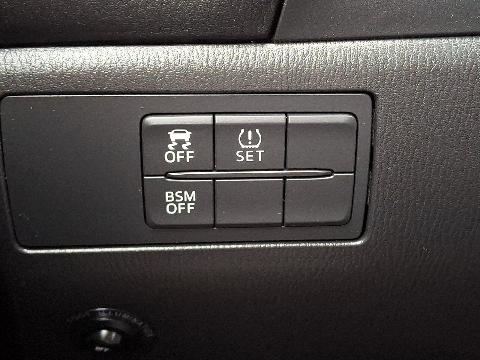 2015 Mazda Mazda3 Hatchback i Touring